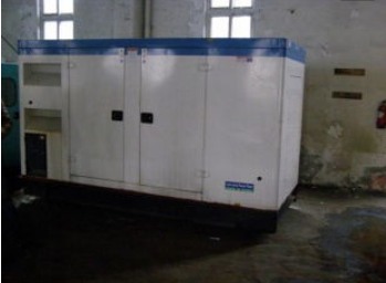 龙岩康明斯150kw大型柴油二手发电机组 龙岩康明斯150kw大型柴油二手发电机组